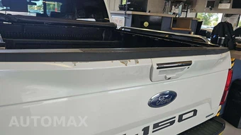 2020 Ford F-150 Lariat Crew Cab Short Bed - miniatura 24