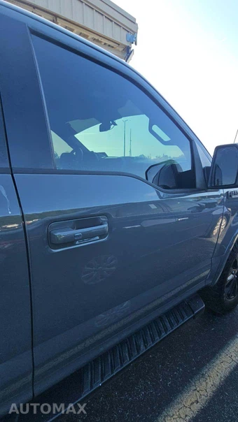 2020 Ford F-150 Lariat Crew Cab Short Bed - miniatura 24