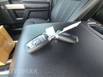 2020 Ford F-150 Lariat Crew Cab Short Bed - miniatura 5