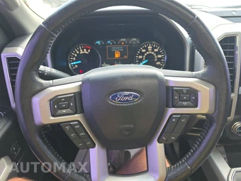 2020 Ford F-150 Lariat Crew Cab Short Bed - miniatura 10