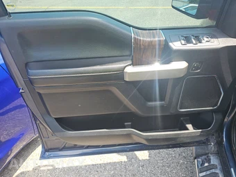 2020 Ford F-150 Lariat Crew Cab Short Bed - miniatura 9
