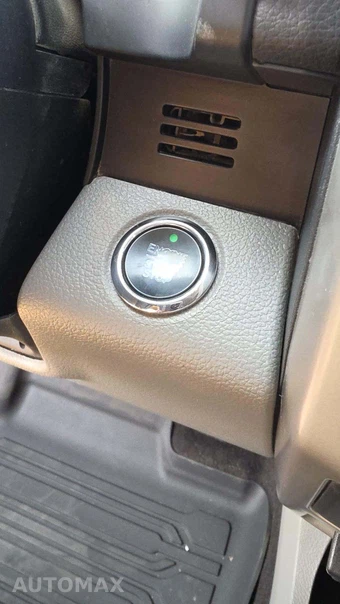2020 Ford F-150 Lariat Crew Cab Short Bed - miniatura 25