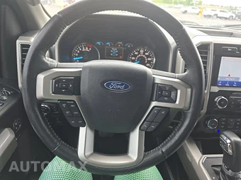 2020 Ford F-150 Lariat Crew Cab Short Bed - miniatura 10