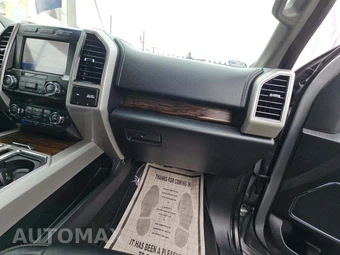 2020 Ford F-150 Lariat Crew Cab Short Bed - miniatura 19