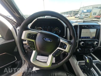 2020 Ford F-150 Lariat Crew Cab Short Bed - miniatura 10