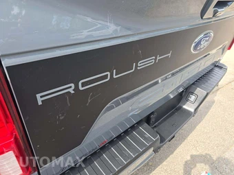 2020 Ford F-150 Lariat Crew Cab Short Bed - miniatura 21