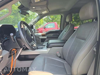 2020 Ford F-150 Lariat Crew Cab Short Bed - miniatura 6