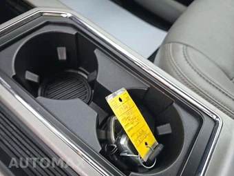 2020 Ford F-150 Lariat Crew Cab Short Bed - miniatura 8