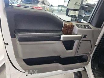 2020 Ford F-150 Lariat Crew Cab Short Bed - miniatura 9