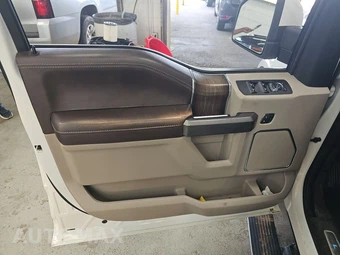 2020 Ford F-150 Limited Crew Cab Short Bed - miniatura 9