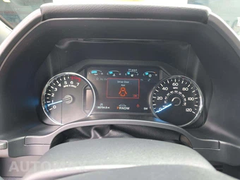 2020 Ford F-150 Platinum Crew Cab Short Bed - miniatura 9