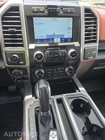 2020 Ford F-150 Platinum Crew Cab Short Bed - miniatura 10