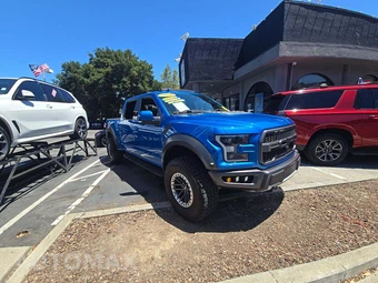 2020 Ford F-150 Raptor Crew Cab Short Bed - miniatura 4