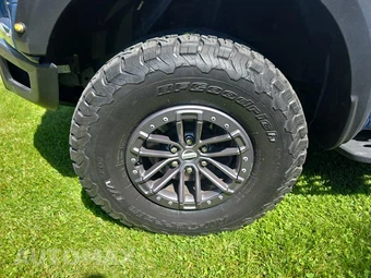 2020 Ford F-150 Raptor Crew Cab Short Bed - miniatura 8