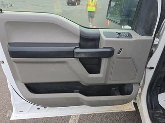 2020 Ford F-150 XL Regular Cab Long Bed - miniatura 9
