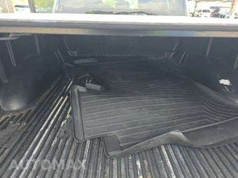 2020 Ford F-150 XLT Crew Cab Medium Bed - miniatura 11