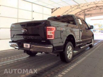 2020 Ford F-150 XLT Crew Cab Medium Bed - miniatura 4