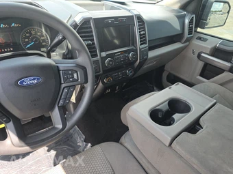 2020 Ford F-150 XLT Crew Cab Medium Bed - miniatura 6