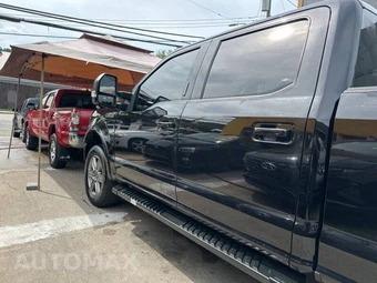 2020 Ford F-150 XLT Crew Cab Medium Bed - miniatura 31