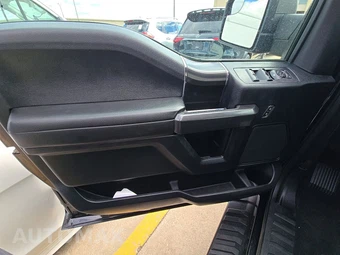 2020 Ford F-150 XLT Crew Cab Medium Bed - miniatura 9