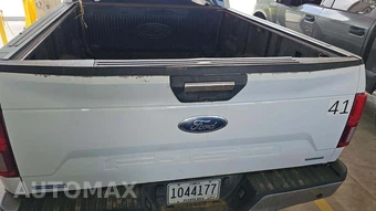 2020 Ford F-150 XLT Crew Cab Medium Bed - miniatura 24