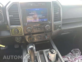 2020 Ford F-150 XLT Crew Cab Medium Bed - miniatura 10
