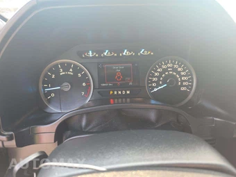 2020 Ford F-150 XLT Crew Cab Medium Bed - miniatura 9
