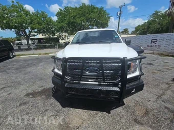 2020 Ford F-150 XLT Crew Cab Medium Bed - miniatura 2