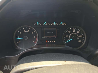 2020 Ford F-150 XLT Crew Cab Short Bed - miniatura 9