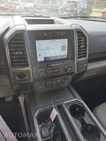 2020 Ford F-150 XLT Crew Cab Short Bed - miniatura 7