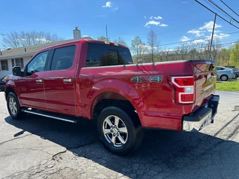 2020 Ford F-150 XLT Crew Cab Short Bed - miniatura 4