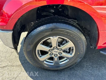 2020 Ford F-150 XLT Crew Cab Short Bed - miniatura 9