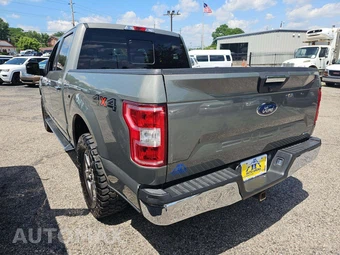 2020 Ford F-150 XLT Crew Cab Short Bed - miniatura 2