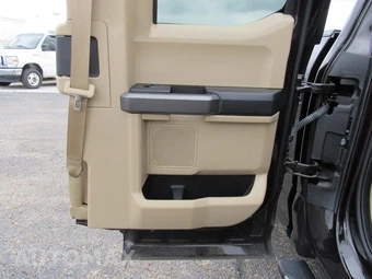 2020 Ford F-150 XLT Extended Cab Long Bed w/Rear Doors - miniatura 30