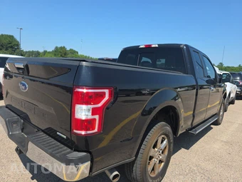 2020 Ford F-150 XLT Extended Cab Medium Bed w/Rear Doors - miniatura 4