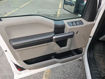 2020 Ford F-150 XLT Extended Cab Medium Bed w/Rear Doors - miniatura 9