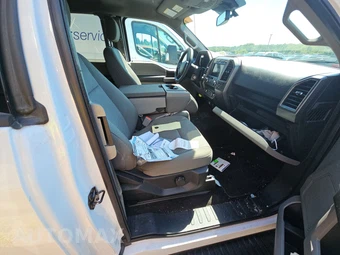 2020 Ford F-150 XLT Extended Cab Medium Bed w/Rear Doors - miniatura 8