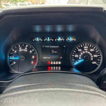 2020 Ford F-150 XLT Extended Cab Medium Bed w/Rear Doors - miniatura 14