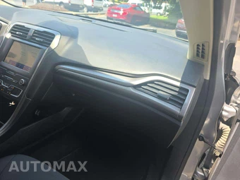 2020 Ford Fusion Hybrid SE - miniatura 18