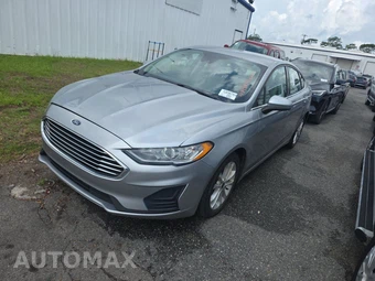 2020 Ford Fusion Hybrid SE