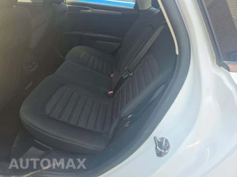2020 Ford Fusion Hybrid SE - miniatura 13