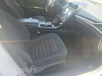 2020 Ford Fusion Hybrid SE - miniatura 18