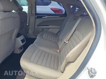 2020 Ford Fusion Hybrid SE – miniatura 13