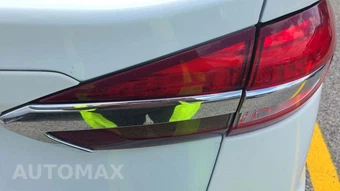 2020 Ford Fusion Hybrid SE – miniatura 20