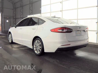 2020 Ford Fusion Hybrid SE – miniatura 6