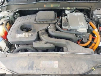 2020 Ford Fusion Hybrid SE - miniatura 9