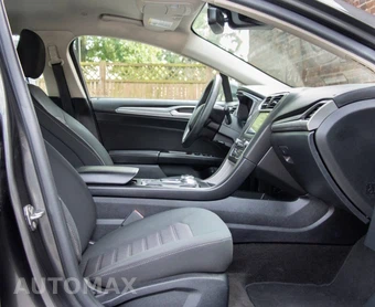 2020 Ford Fusion Hybrid SE - miniatura 17
