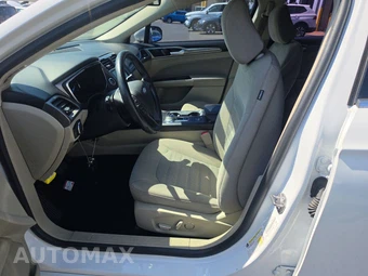 2020 Ford Fusion Hybrid SE - miniatura 7