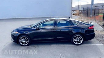 2020 Ford Fusion Hybrid Titanium - miniatura 12