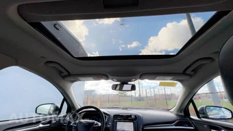 2020 Ford Fusion Hybrid Titanium - miniatura 42